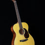 Martin 000-12E Retro