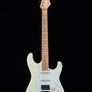 Tagima Classic Series T-640 Super HSS - Olympic White with Antique White Pickguard