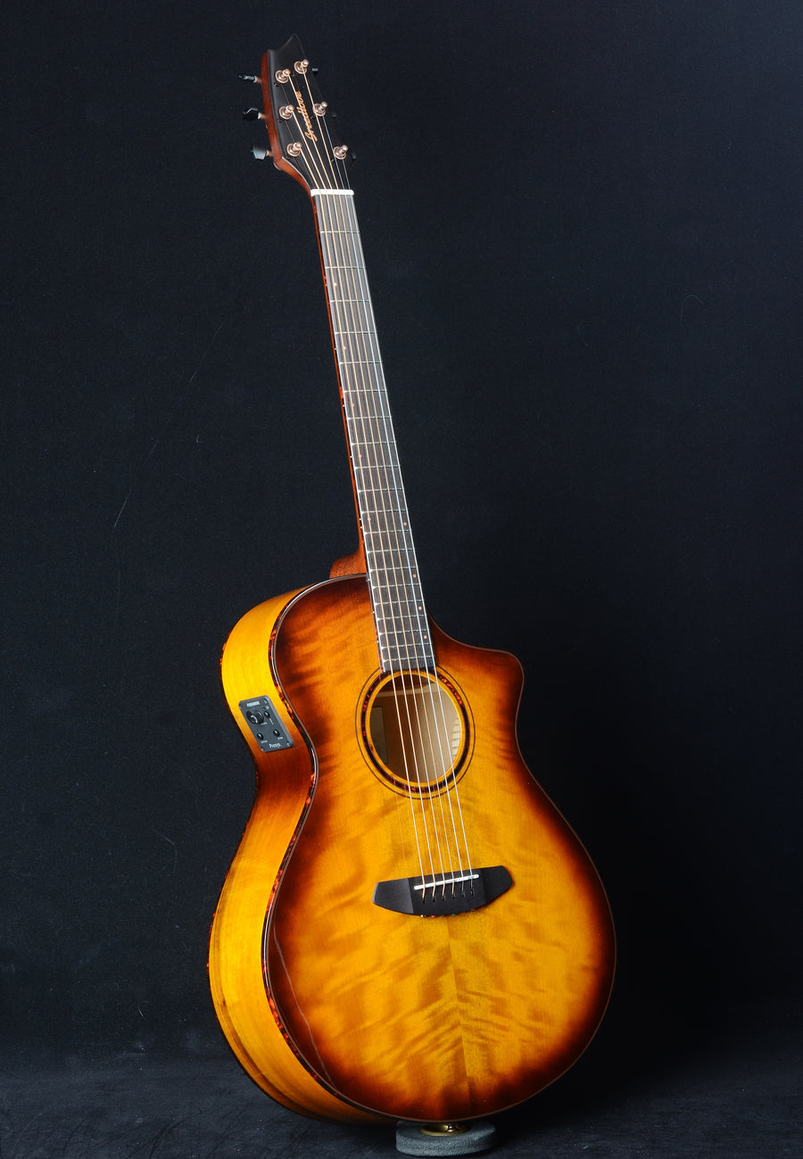 Breedlove Pursuit Exotic S Concert Tiger's Eye CE