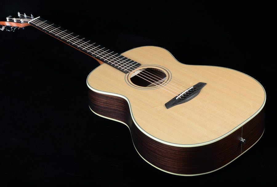 Furch Green Pure OM-SR - Sitka Spruce/Indian Rosewood