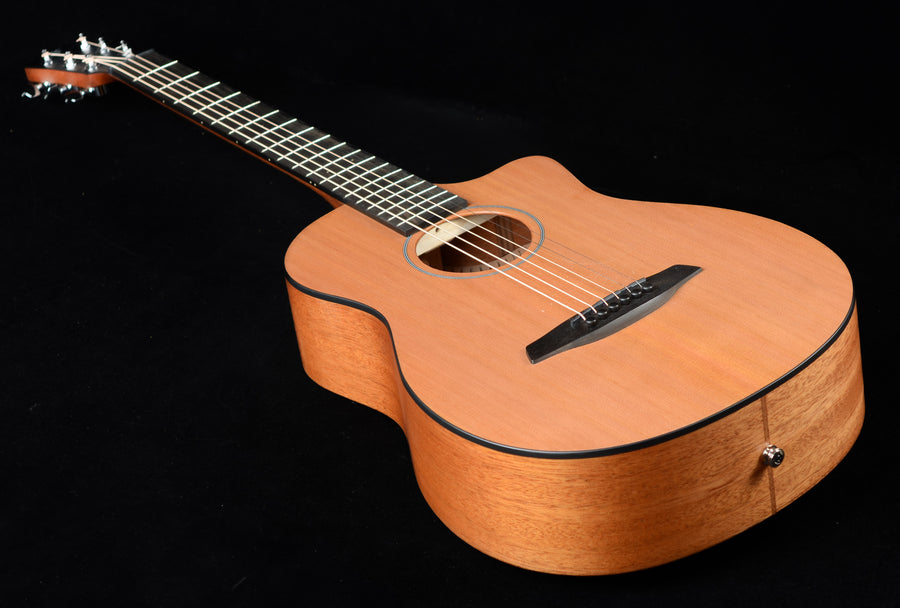 Furch Pioneer-CM a Travel Guitar - Western Red Cedar/African Mahogany