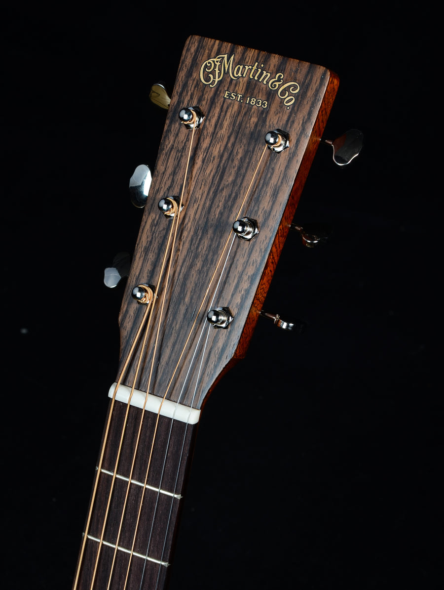 Martin 0-10E Retro Jason Isbell