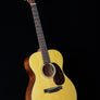 Martin 000-12E Retro