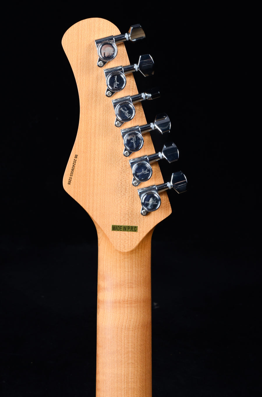 Tagima Classic Series T-640 Super HSS - Black with Black Pickguard