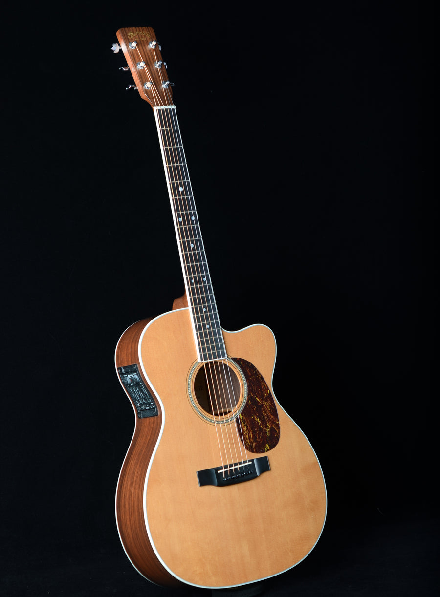 Martin 2003 000C-16RGTE - Used