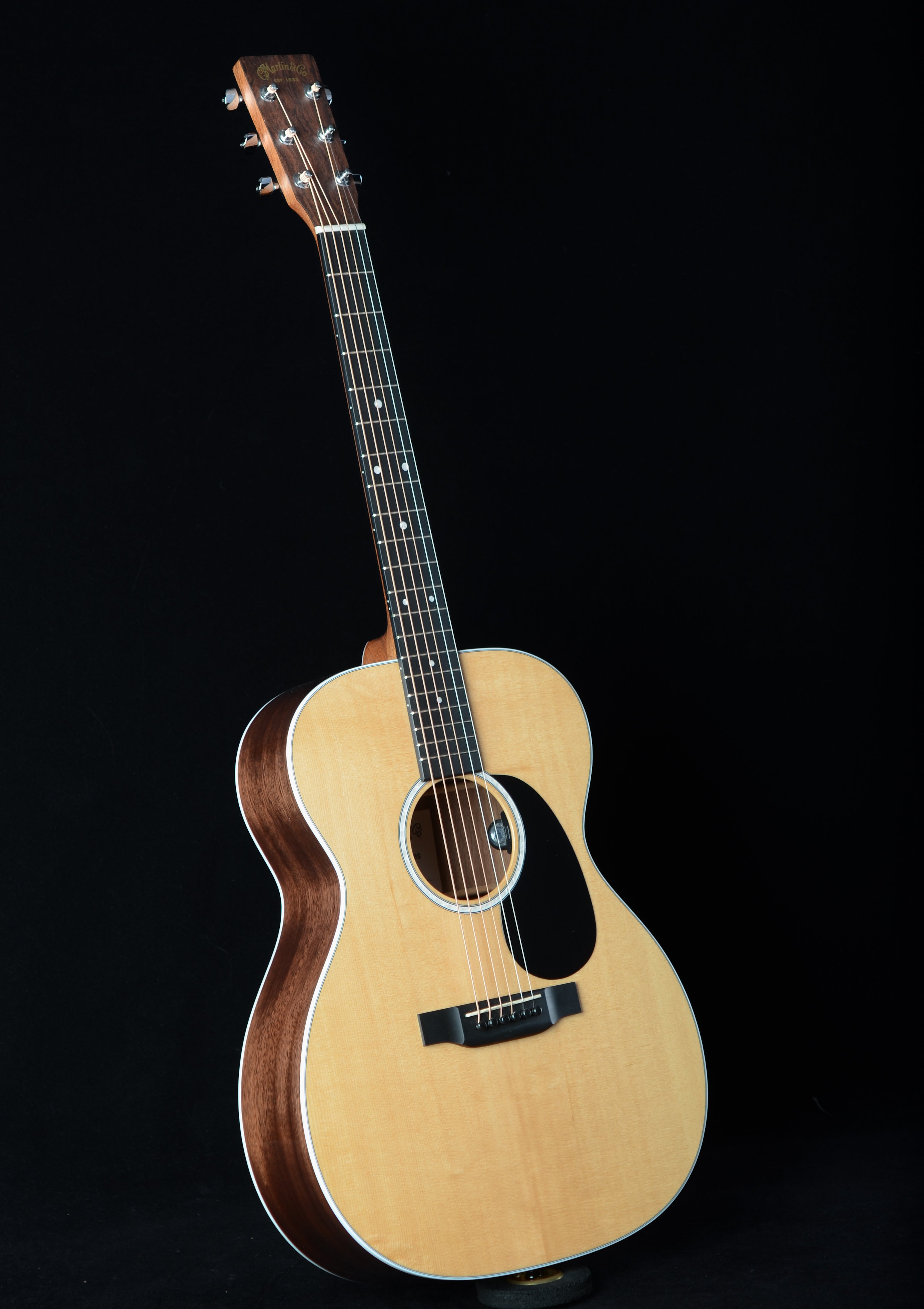 New Arrivals – Harry's Guitar Shop