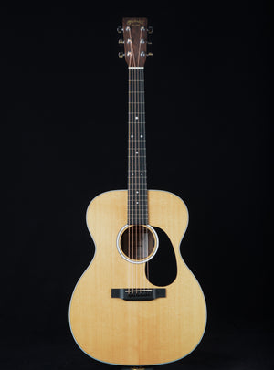 Martin 2021 000-13E - Used