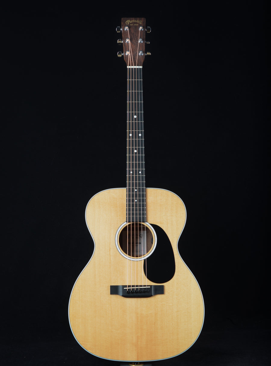 Martin 2021 000-13E - Used