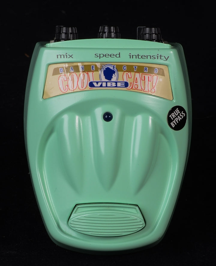 Danelectro Cool Cat! Vibe CV-1 - Used