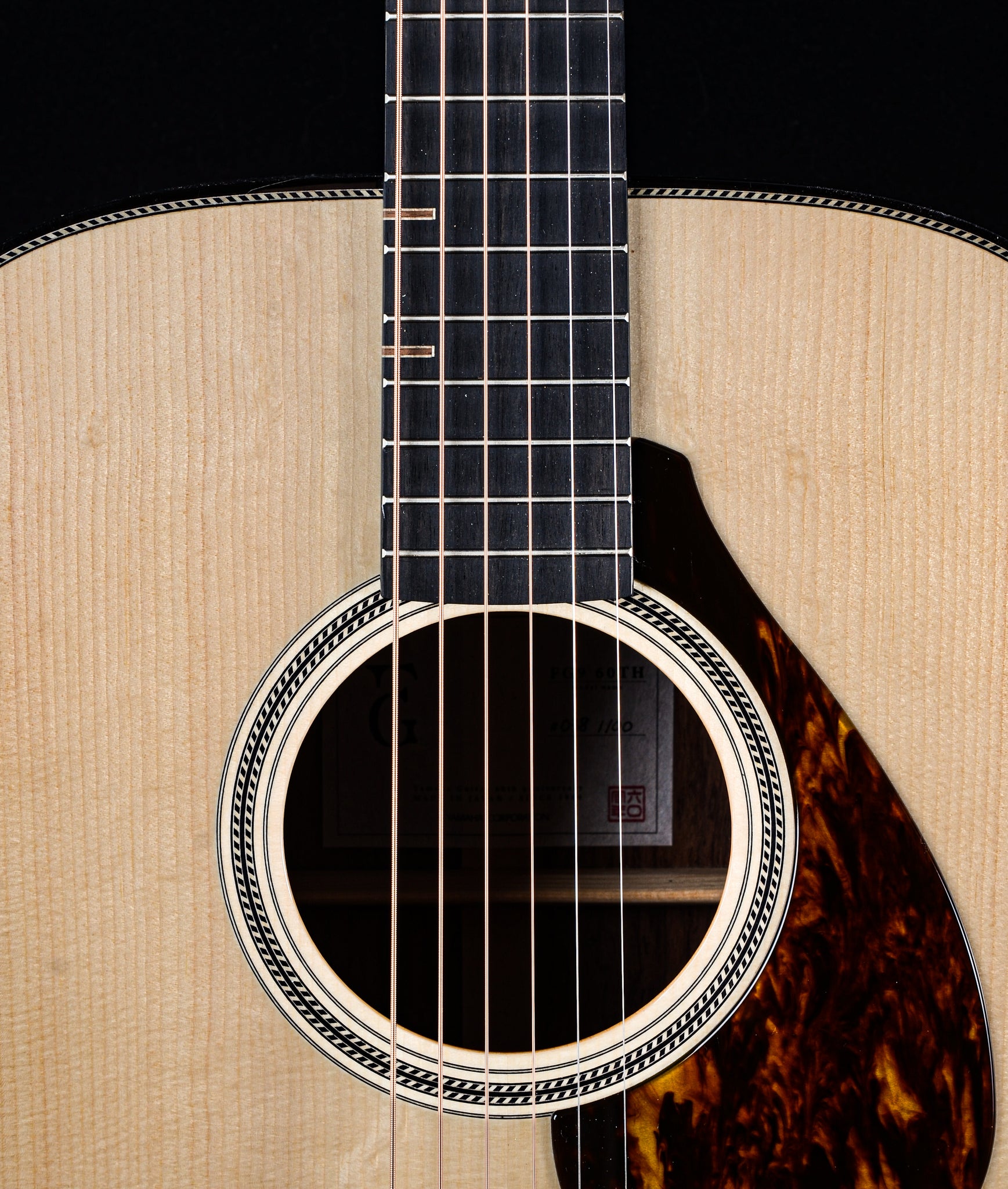 Yamaha 60th Anniversary FG9 - Adirondack Spruce/Guatemalan