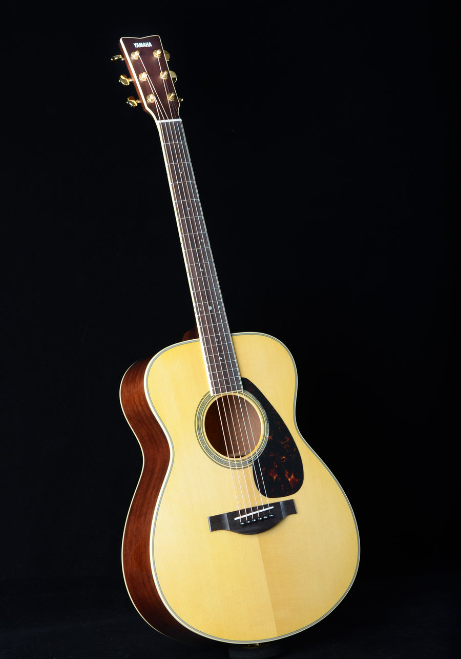 Yamaha LS6M ARE