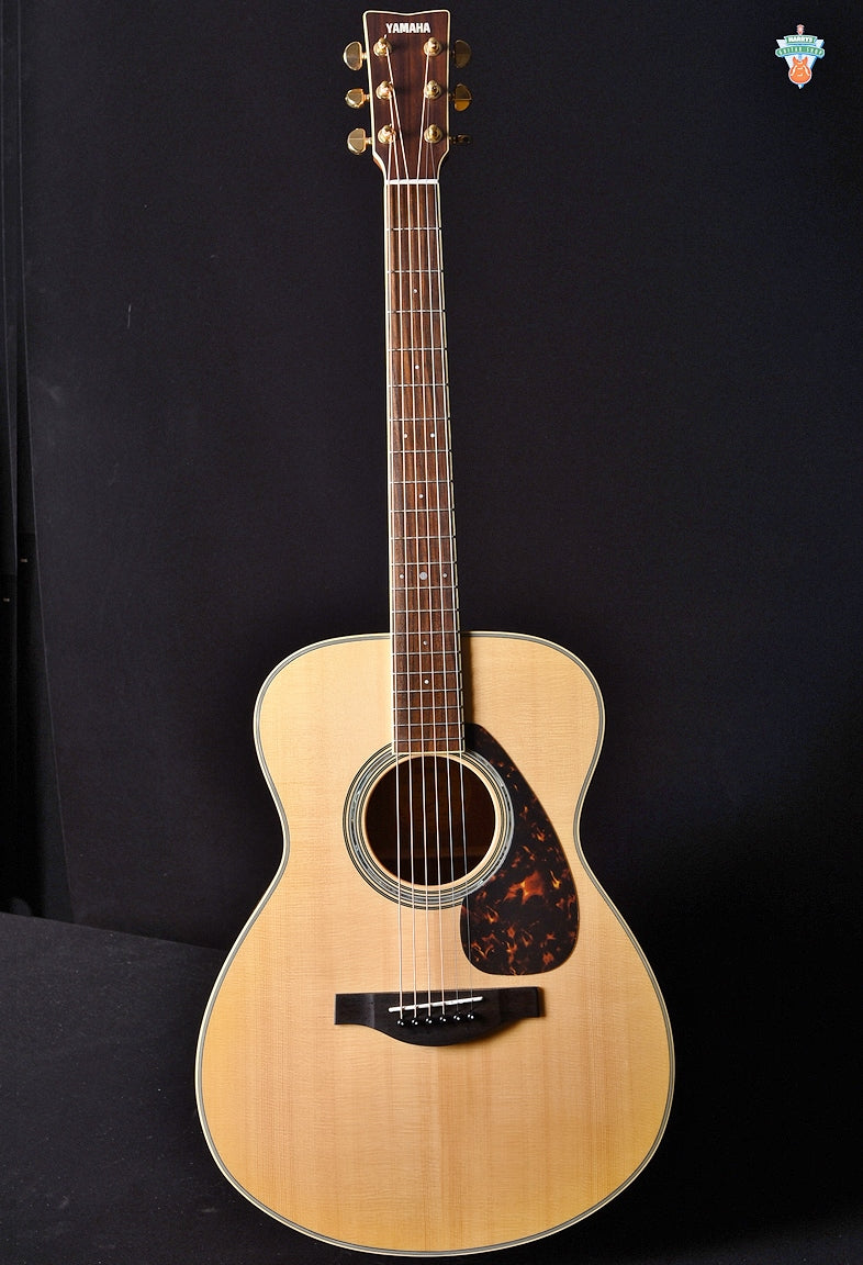 Yamaha LS6M ARE