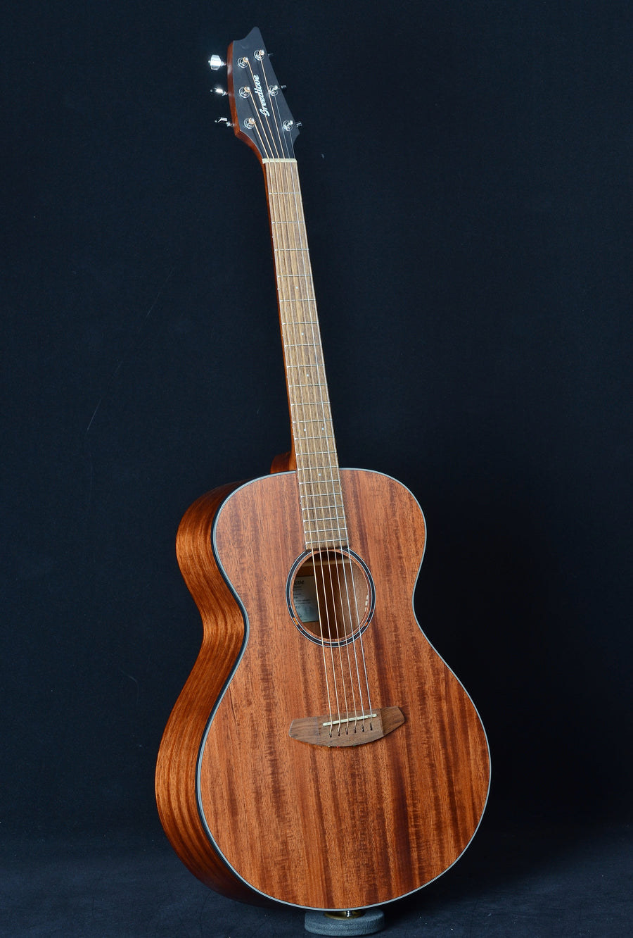 Breedlove Discovery S Concert Mahogany