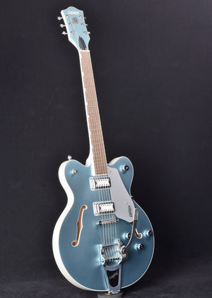 Gretsch G5622T-140 ELECTROMATIC 140TH DOUBLE PLATINUM CENTER BLOCK WITH BIGSBY - TWO-TONE STONE PLATINUM/PEARL PLATINUM