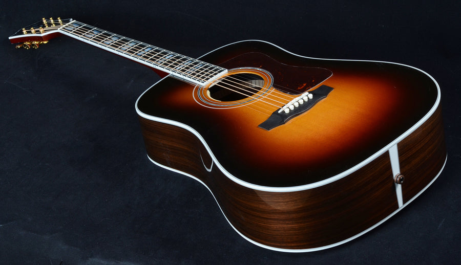 Guild USA D-55E - Antique Sunburst